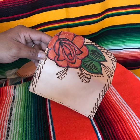 Women’s leather wallet ( hand made ) - Picture 3 of 6